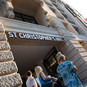 Hotel St Christopher's Inn Gare Du Nord - Hostel cazare Saint-Vincent-de-Paul