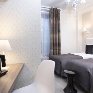 Sejur Hotel De Geneve vacanta Clichy