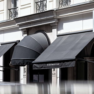 Sejur Best Western Premier The Blake Paris Gare Saint Lazare vacanta Clichy