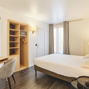 Hotel Hôtel Gabriel Issy cazare Issy-les-Moulineaux