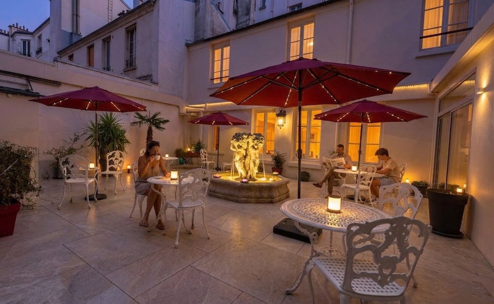 Hotel Agate Hotel