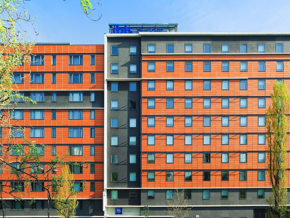 Hotel Ibis Budget Paris Porte De La Chapelle - Aréna
