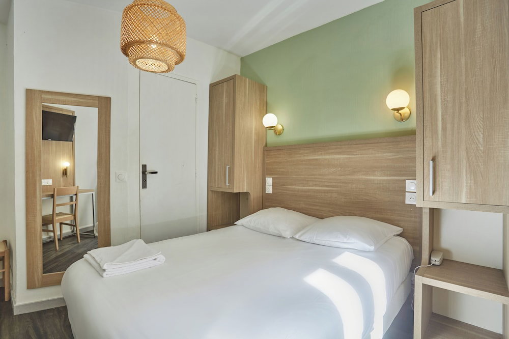 Hotel Merryl Hotel