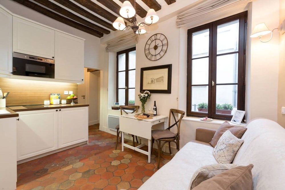 Hotel Le Voyage En Isle - Ile Saint Louis
