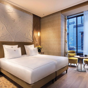 Hotel La Demeure Montaigne cazare Levallois-Perret