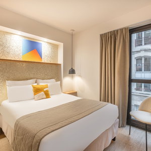 Hotel Hotel Izzy cazare Issy-les-Moulineaux