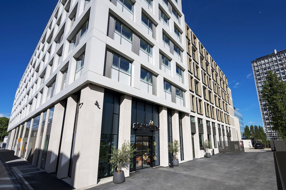 Hotel Staycity Aparthotels, Paris, La Défense