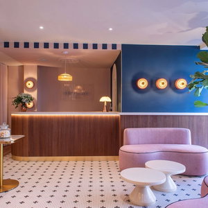 Sejur Mercure Paris 9 Pigalle Sacre-Coeur vacanta Clichy