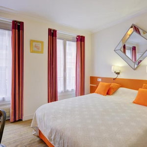 Hotel Hôtel La Sanguine cazare La Madeleine