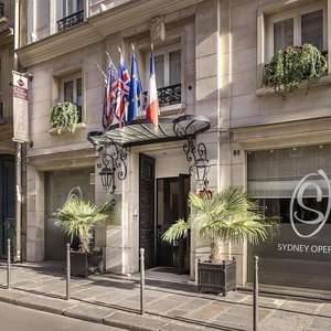 Hotel Best Western Plus Hotel Sydney Opera cazare La Madeleine