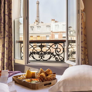 Hotel Hôtel Le Relais Saint Charles cazare Vanves