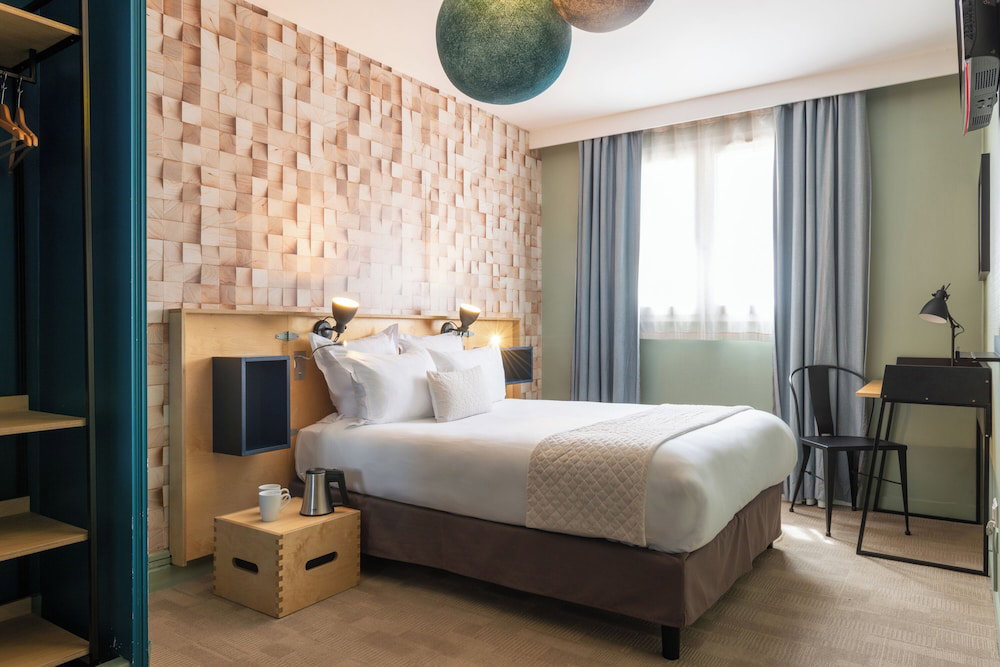 Hotel Hôtel Bootcamp