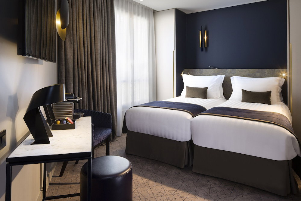 Le 10 Bis Hotel