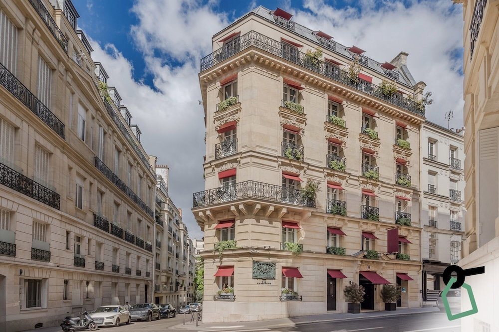 Hotel Hotiday Room Collection - Paris Arc De Triomphe