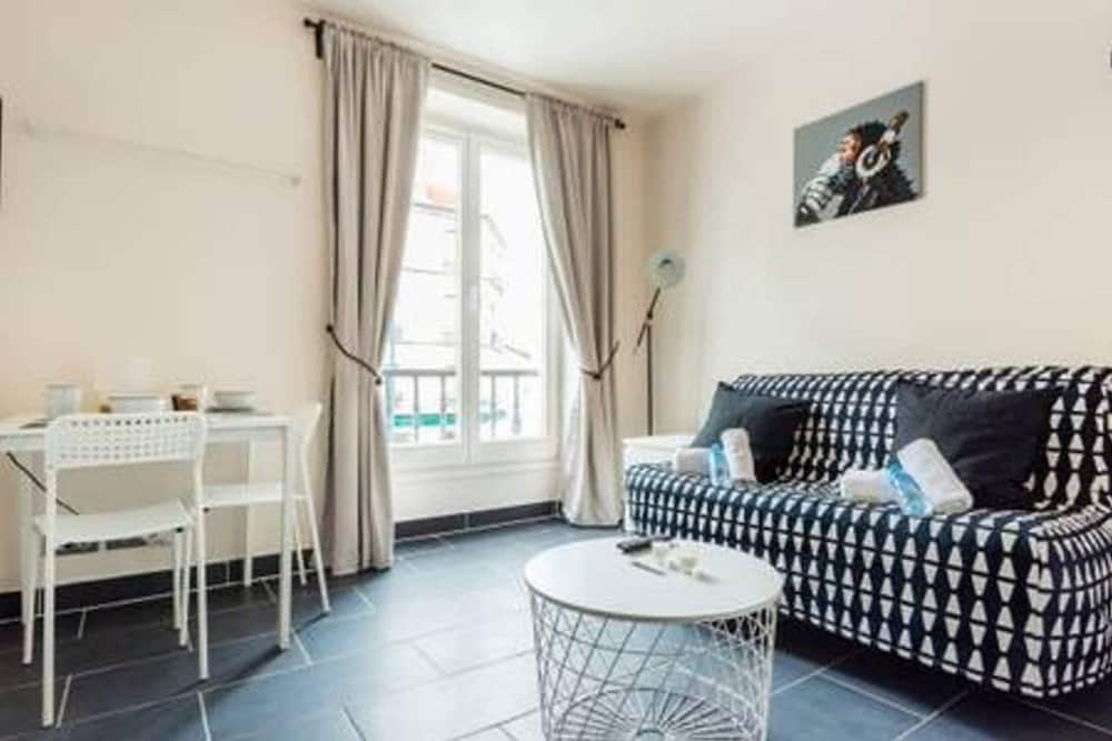 Hotel Magnifique Studio 2 - Edouard Vaillant