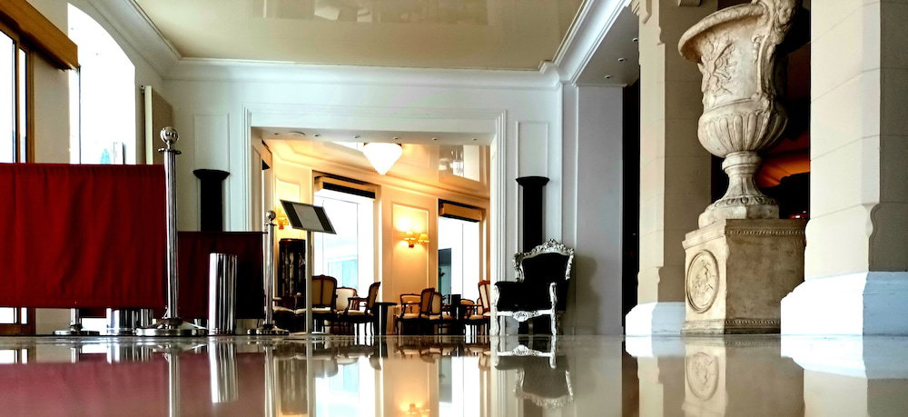 Grand Hotel Jeanne D'arc