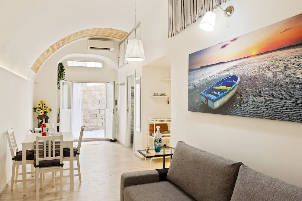 San Nicola Casa Clemente Apartment