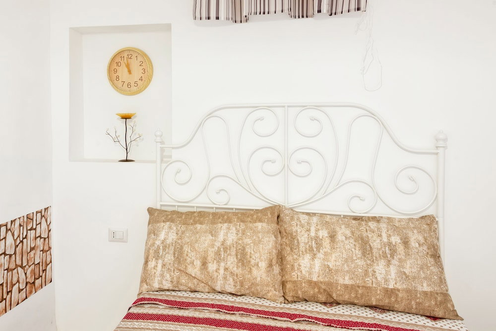 San Nicola Clemente Private Room