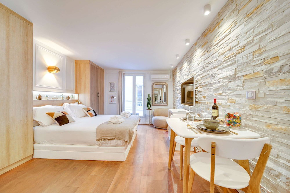 Hotel Historical Apartment In The Heart Of Paris - 2
