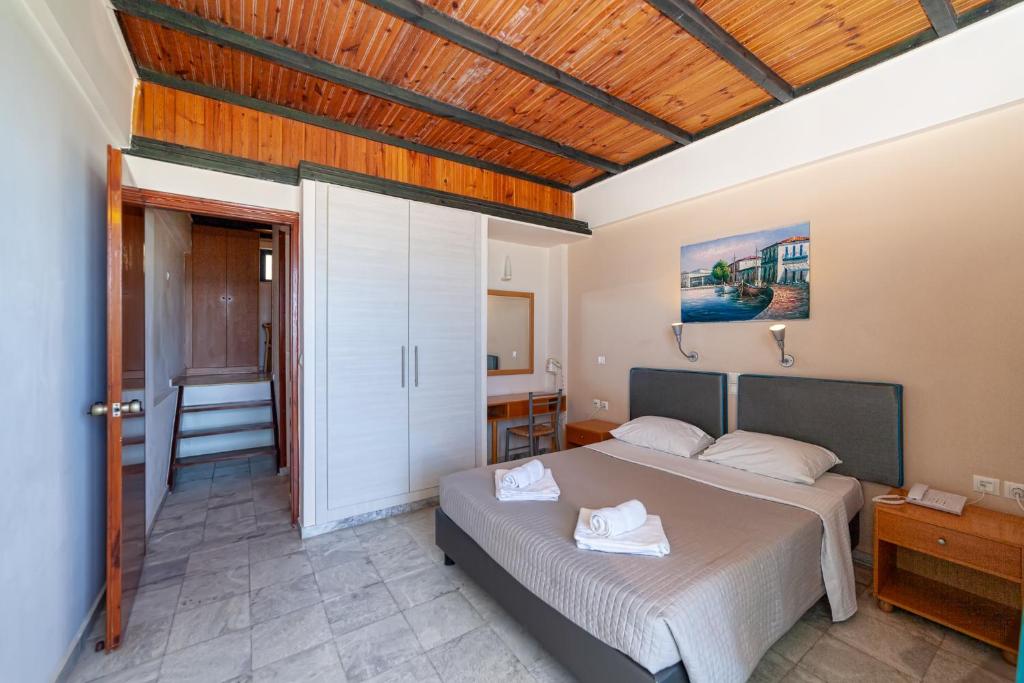 dal travel Olympic Suites Hotel Apartments