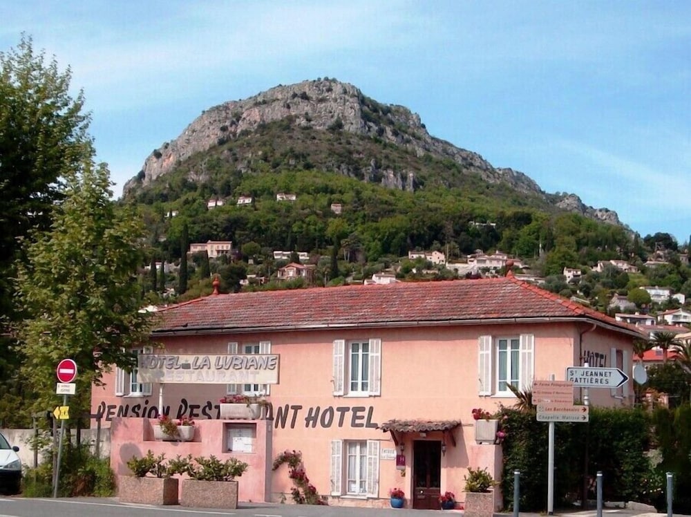 Hotel Hôtel La Lubiane