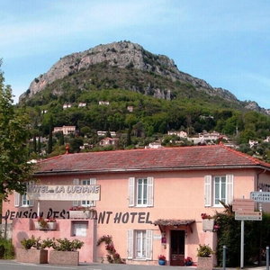 Hotel Hôtel La Lubiane cazare Saint-Egreve