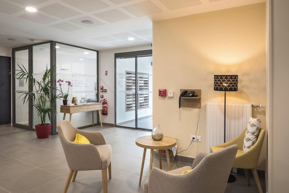 Hotel Zenao Appart'hôtels Boissy-Saint-Léger