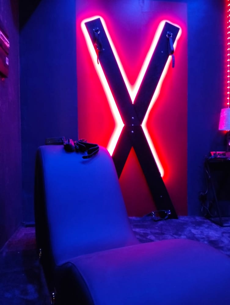 Hotel Loveroom Toulon