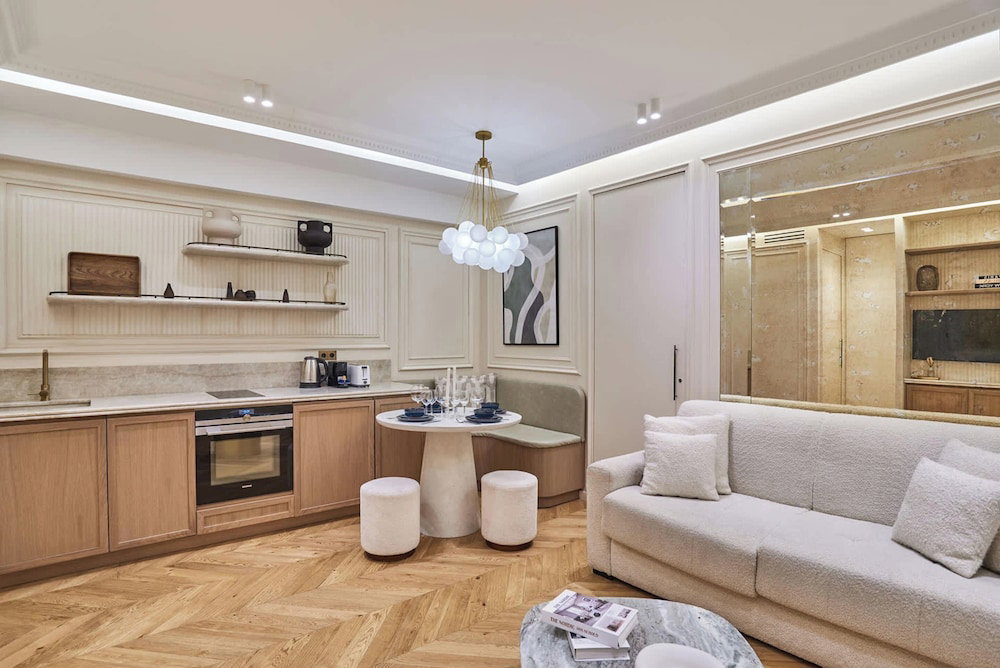 Hotel Suite Air-Conditioned Opera-Louvre-2 Bedrooms