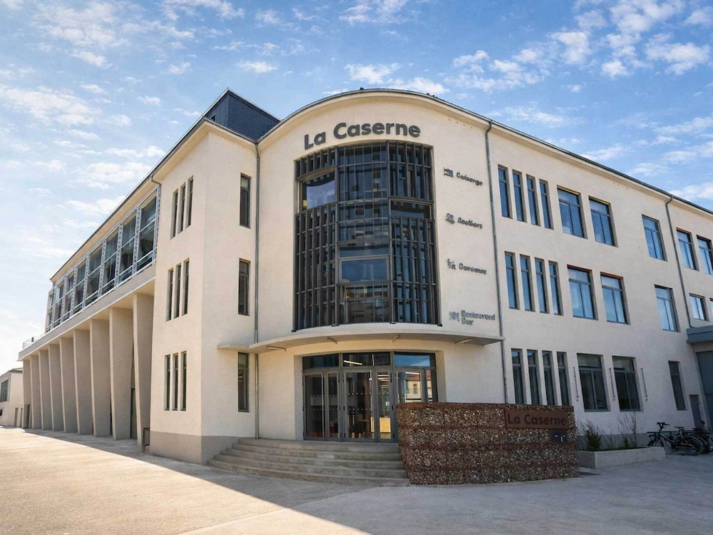 Hotel Hi Poitiers - La Caserne