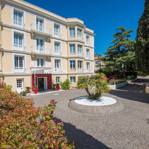 Hotel Hôtel Carlton cazare Beaulieu-sur-Mer