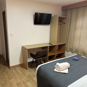 Hotel Le Prince cazare Poitiers