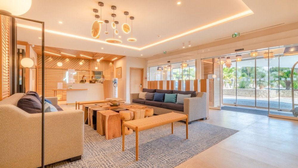 Holiday Inn Nice-Port St Laurent By Ihg