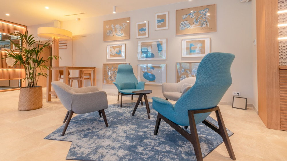 Holiday Inn Nice-Port St Laurent By Ihg