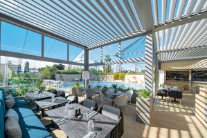 Hotel Radisson Hotel Nice Airport cazare Saint-Laurent-du-Var