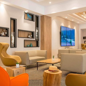 Hotel Novotel Nice Arenas Aeroport cazare Saint-Laurent-du-Var
