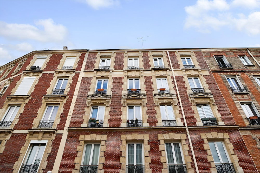 Hotel Lovely Apartment Near Paris