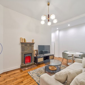 Hotel Renovated 1Bd Walk To 6Th 7Th And Montparnass cazare Saint-Lambert-du-Lattay
