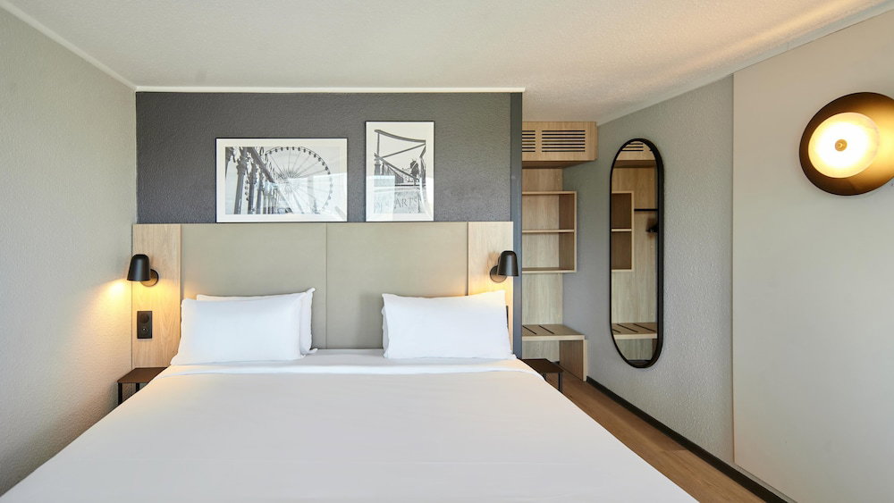 Hotel Campanile Nature - Cergy Pontoise