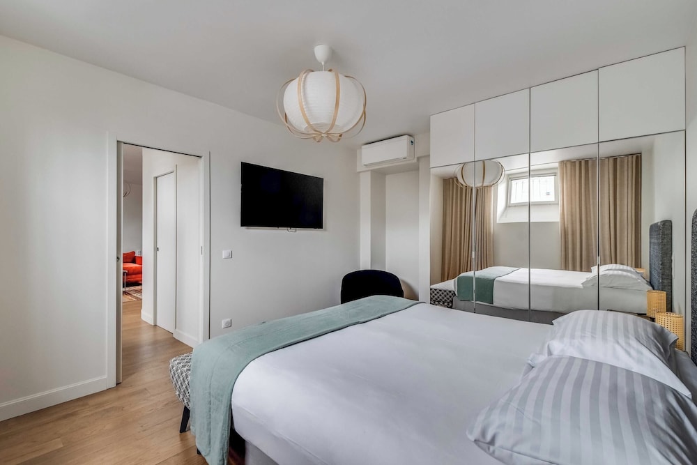 Hotel Spacious Apartment A/C 1Br/4P - Notre-Dame