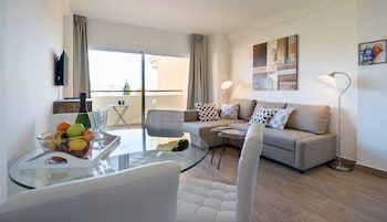 Hotel Apartment Club Playa Flores
