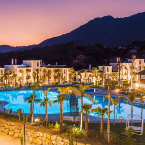 Hotel Estepona Holiday Hills cazare Estepona