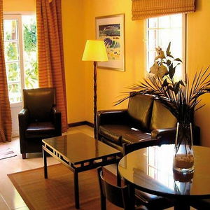 Hotel Inn & Art Madeira cazare Canico