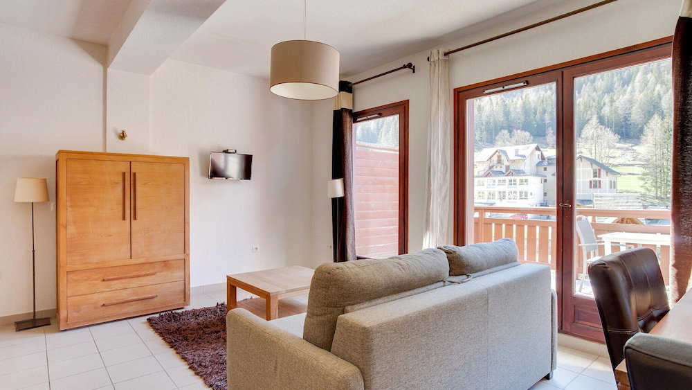 Hotel Dormio Resort Les Portes Du Mont Blanc