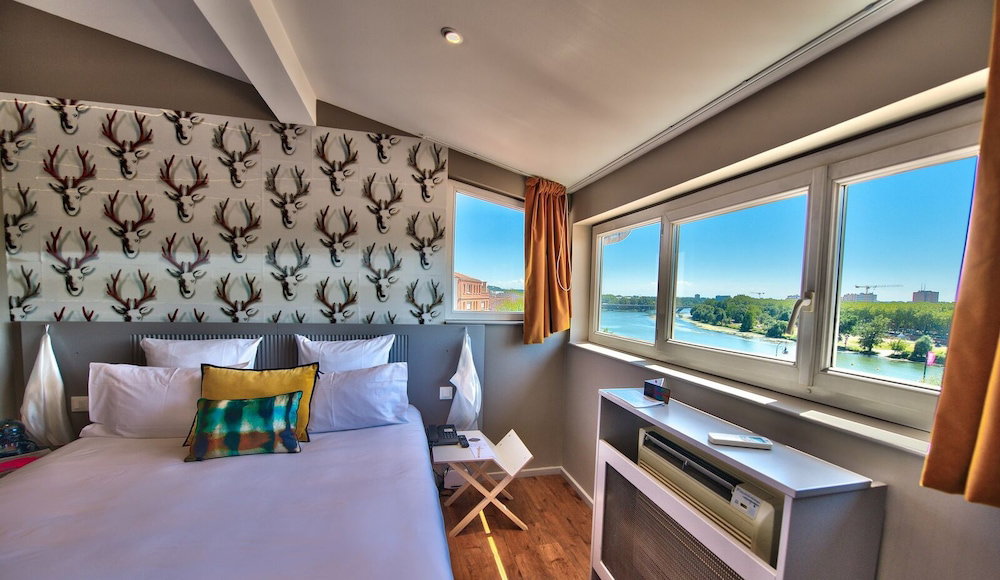 Hotel Hôtel Des Beaux-Arts Toulouse