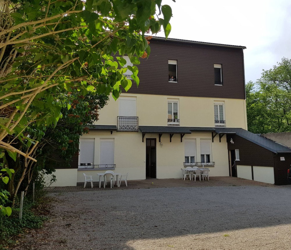 Hotel Le Buisson - 4Pers Mont Dore Centre