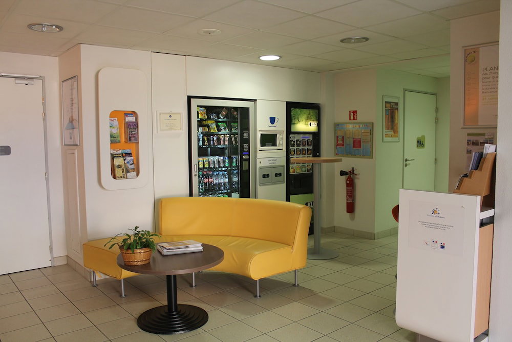 Hotel First Inn Hotel