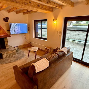 Hotel Chalet With Expansive Panorama Terrace cazare Mont-Dore