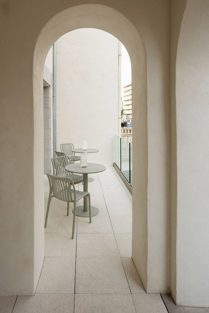 Hotel Hôtel La Suite