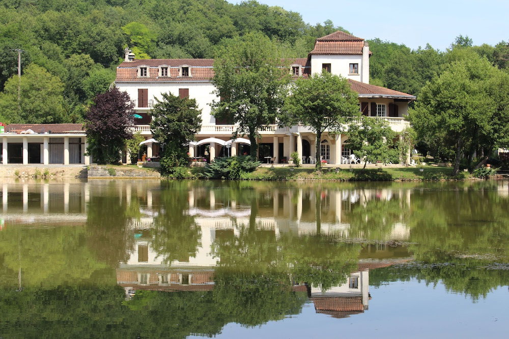 Hotel L'etang Des Reynats